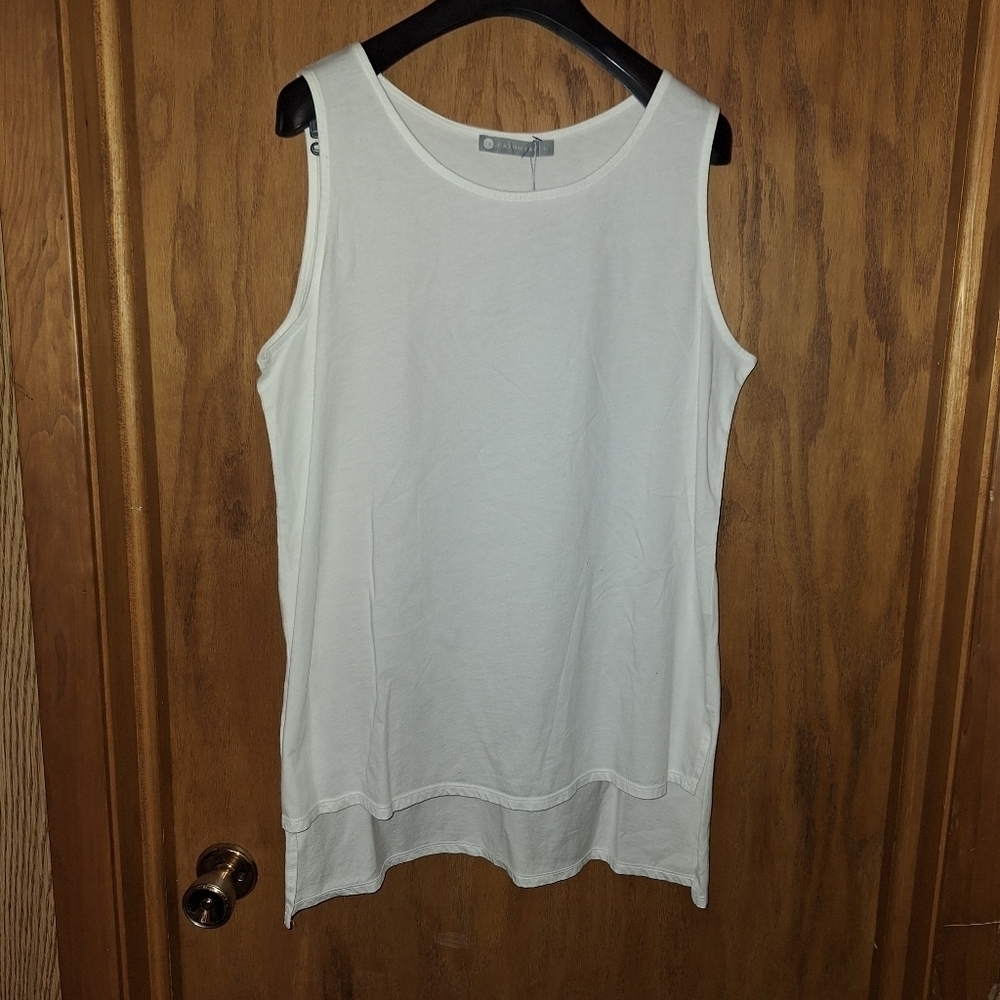 🌟 Incashmere hi low tank top NWT